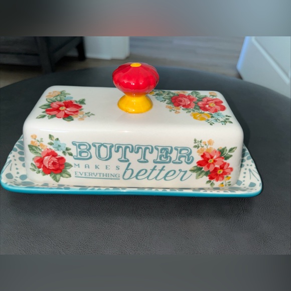 The Pioneer Woman "Butter Makes Everything Better" Floral Farmhouse Butter Dish - Picture 5 of 5
